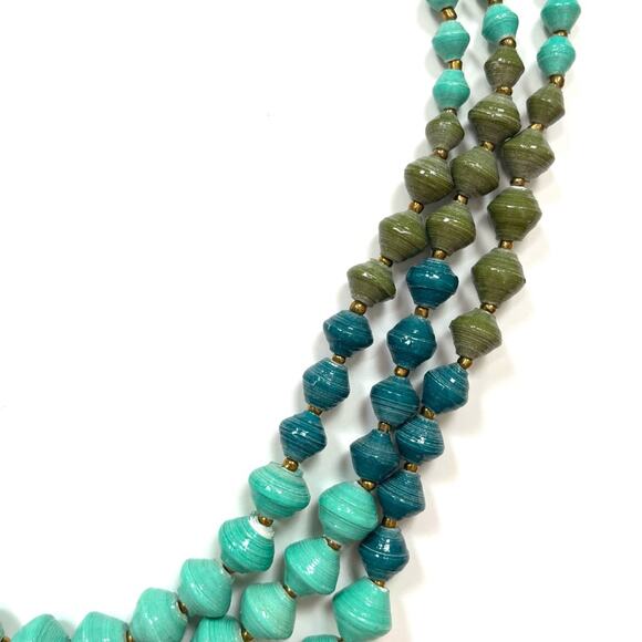 Teng Yue Beaded Necklace - Picture 3 of 8